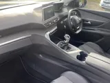 2020 Peugeot 3008 thumbnail 22