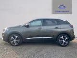 2020 Peugeot 3008 thumbnail 6