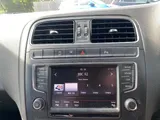 2015 Volkswagen Polo thumbnail 16