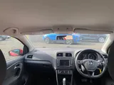 2015 Volkswagen Polo thumbnail 29