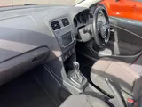 2015 Volkswagen Polo thumbnail 32