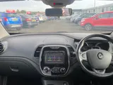 2017 Renault Captur thumbnail 13