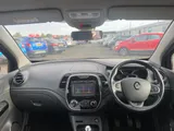 2017 Renault Captur thumbnail 14