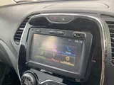 2017 Renault Captur thumbnail 22