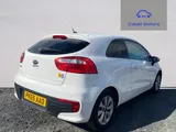 2015 KIA Rio thumbnail 3