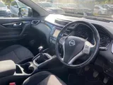 2016 Nissan Qashqai thumbnail 11