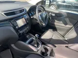 2016 Nissan Qashqai thumbnail 24