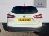 2016 Nissan Qashqai thumbnail 4