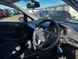 2017 Vauxhall Corsa thumbnail 11