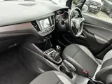 2018 Vauxhall Crossland X thumbnail 24