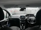 2019 Peugeot 208 thumbnail 12