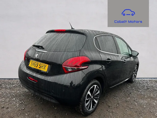 2019 Peugeot 208 — photo 3