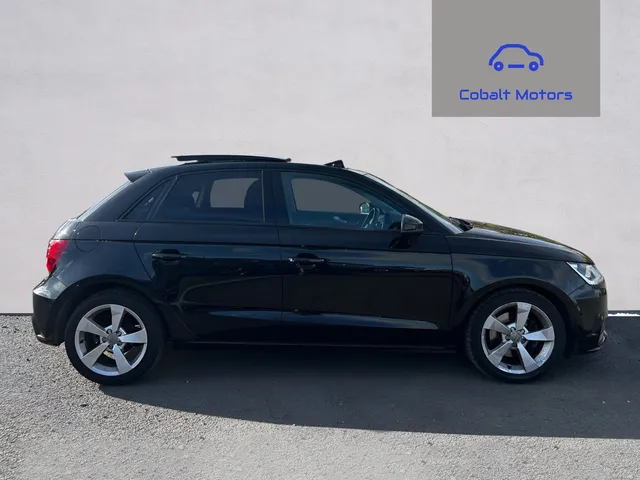 2015 Audi A1 — photo 2