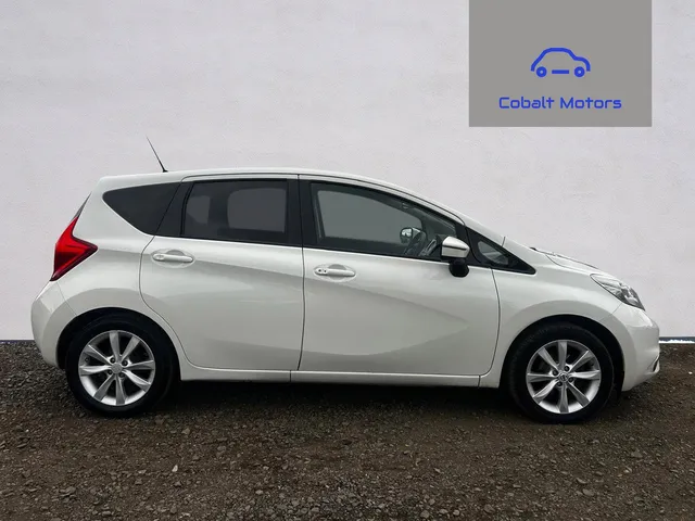 2015 Nissan Note — photo 2