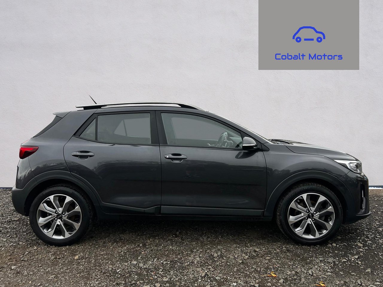2019 KIA Stonic — photo 2