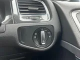 2019 Volkswagen Golf thumbnail 25