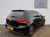 2019 Volkswagen Golf thumbnail 3