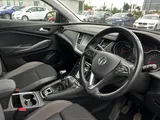 2021 Vauxhall Grandland X thumbnail 12