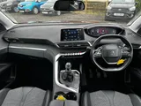 2019 Peugeot 3008 thumbnail 27