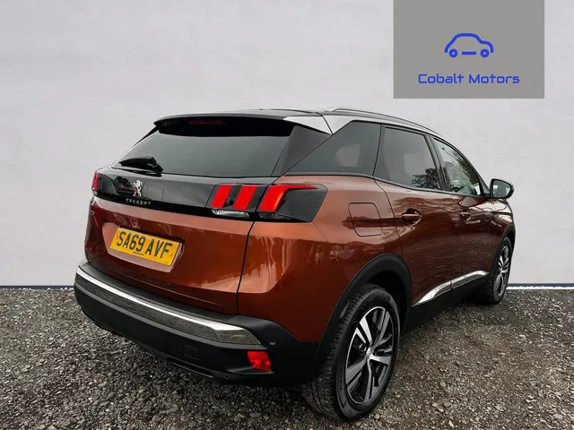 2019 Peugeot 3008 — photo 3