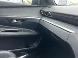 2019 Peugeot 3008 thumbnail 21