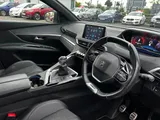 2019 Peugeot 3008 thumbnail 27