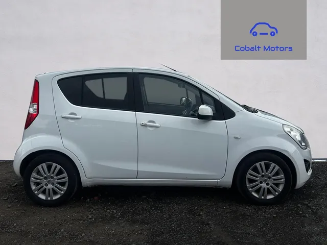 2013 Suzuki Splash — photo 2
