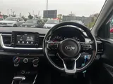 2020 KIA Stonic thumbnail 21