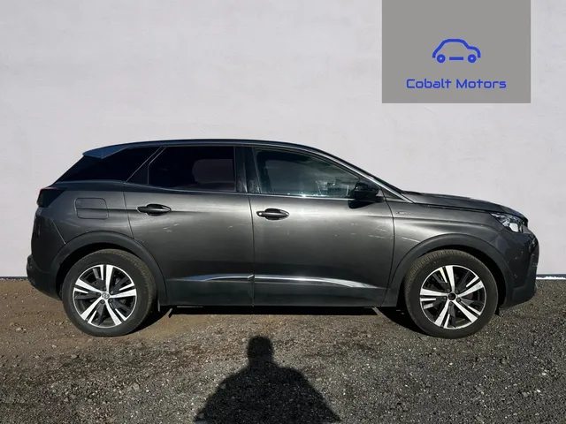 2017 Peugeot 3008 — photo 2