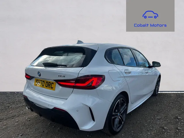 2020 BMW 1 Series — photo 3