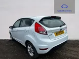 2015 Ford Fiesta thumbnail 5