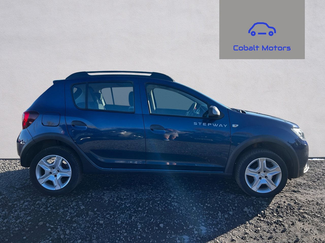 2018 Dacia Sandero thumbnail 2