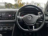 2018 Volkswagen T-Roc thumbnail 26