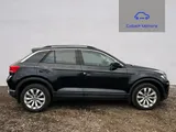 2018 Volkswagen T-Roc thumbnail 2