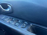 2017 Renault Clio thumbnail 17