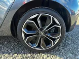 2017 Renault Clio thumbnail 9