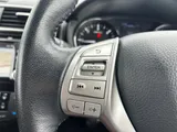 2015 Nissan Pulsar thumbnail 19