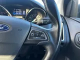 2017 Ford Focus thumbnail 21