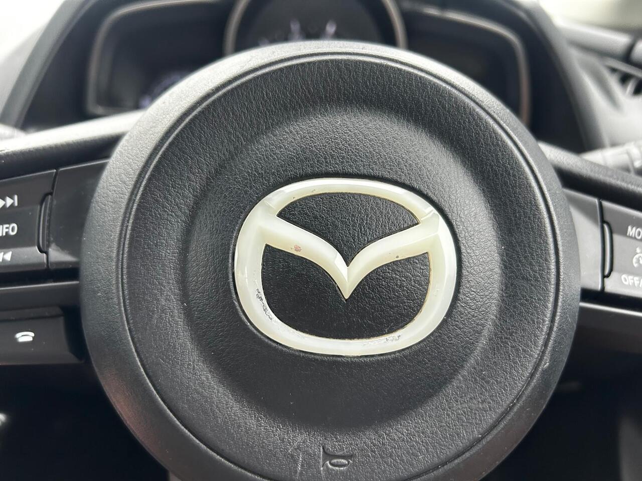 2018 Mazda Mazda2 thumbnail 15