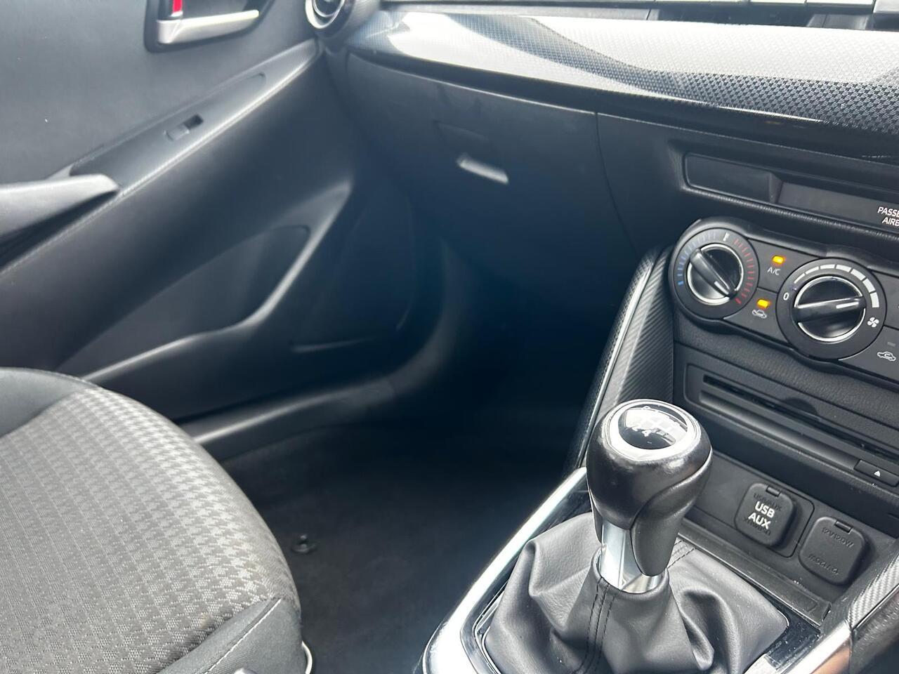 2018 Mazda Mazda2 thumbnail 20