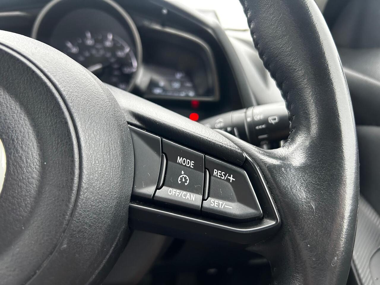 2018 Mazda Mazda2 thumbnail 21