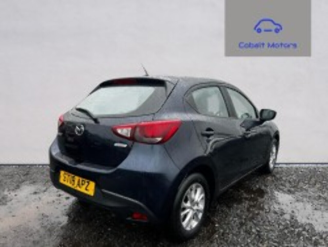 2018 Mazda Mazda2 thumbnail 3