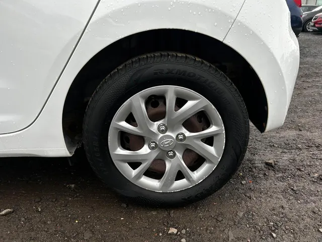 2018 Hyundai i10 — photo 2