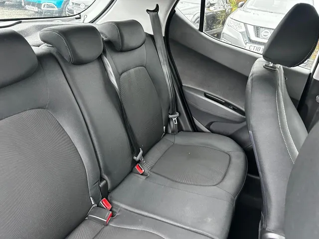2018 Hyundai i10 — photo 4