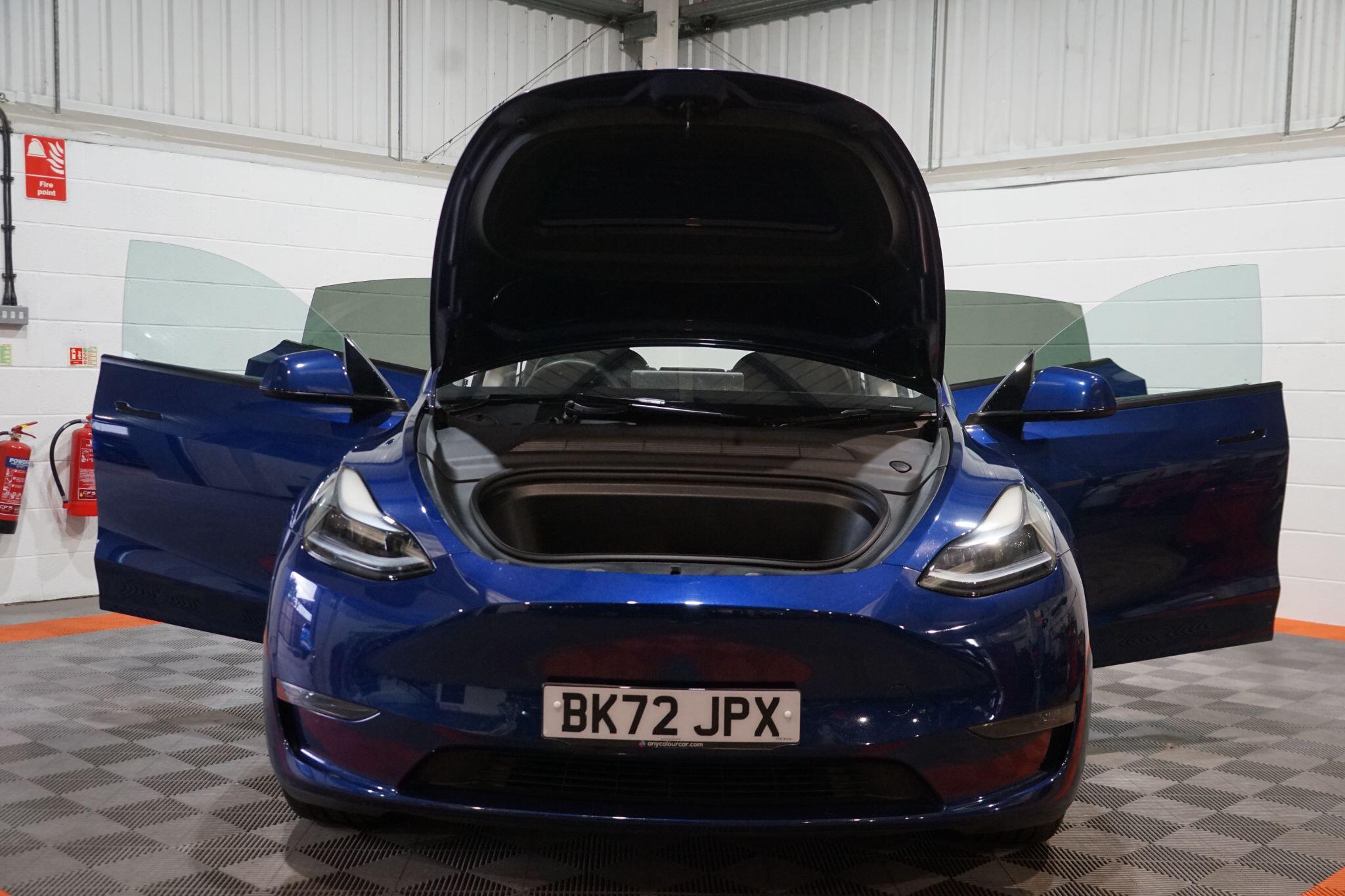 2022 Tesla Model Y thumbnail 17