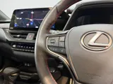 2024 Lexus UX thumbnail 34