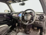 2022 Mini Hatch thumbnail 3
