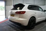 2021 Volkswagen Touareg thumbnail 20