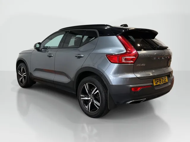 2019 Volvo XC40 — photo 3