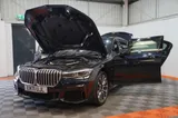 2021 BMW 7 Series thumbnail 13